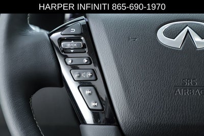 2023 INFINITI QX80 LUXE