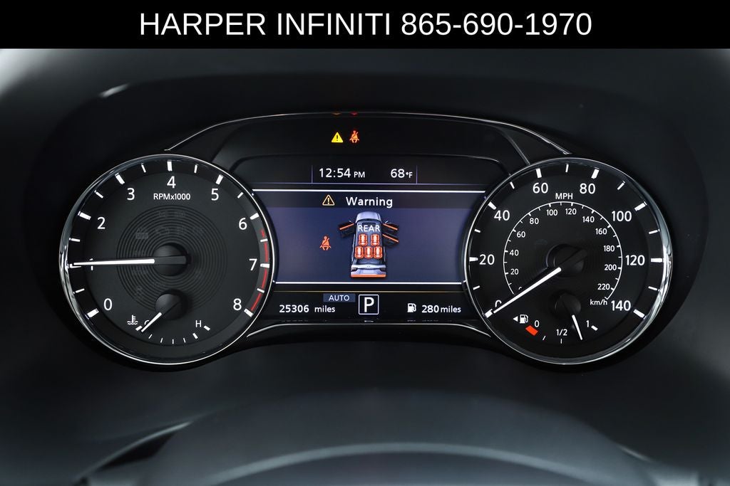 2023 INFINITI QX80 LUXE