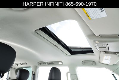 2023 INFINITI QX80 LUXE