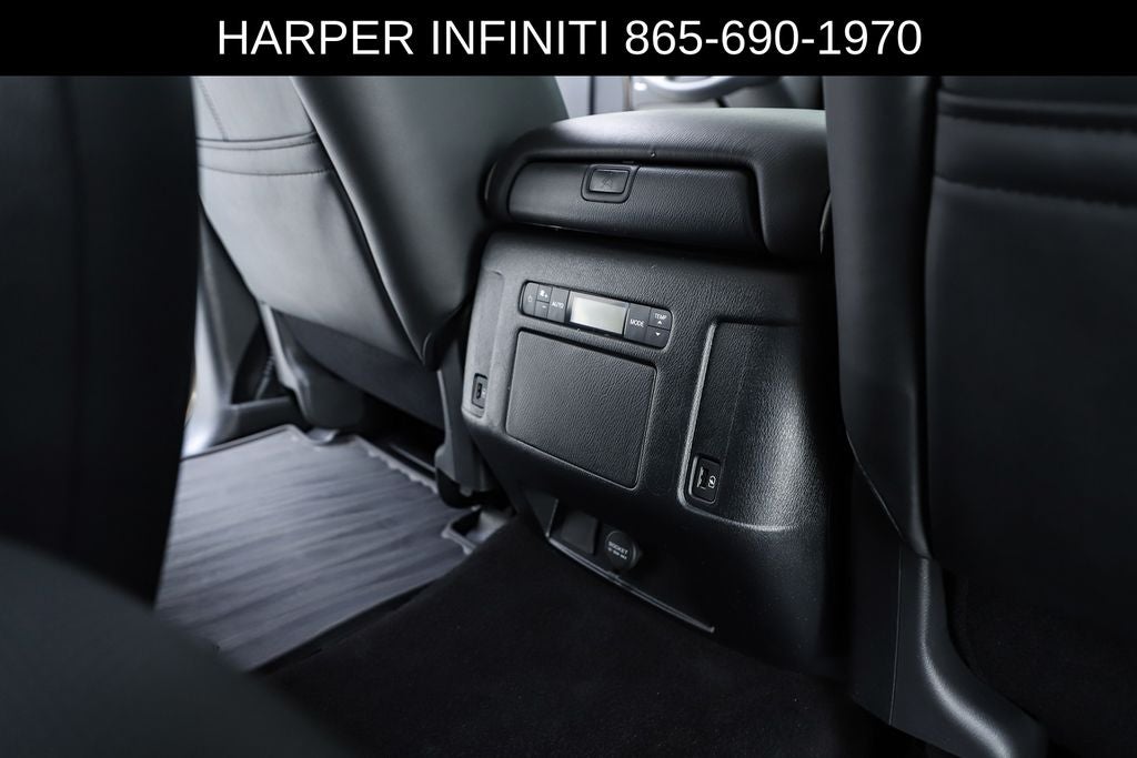 2023 INFINITI QX80 LUXE