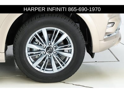 2023 INFINITI QX80 LUXE