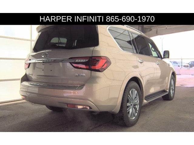 2023 INFINITI QX80 LUXE