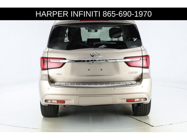 2023 INFINITI QX80 LUXE