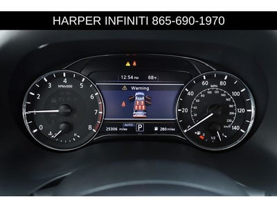 2023 INFINITI QX80 LUXE