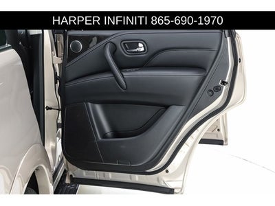 2023 INFINITI QX80 LUXE