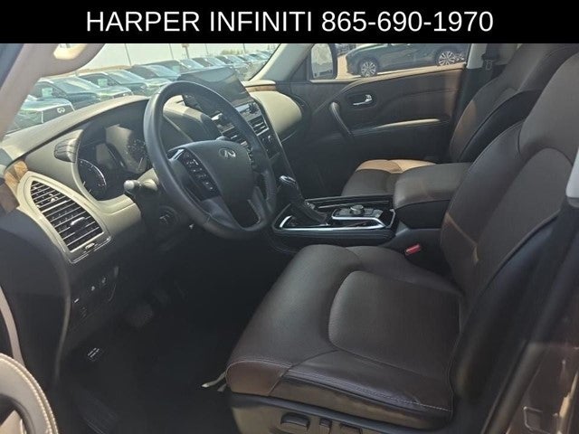 2023 INFINITI QX80 Premium Select