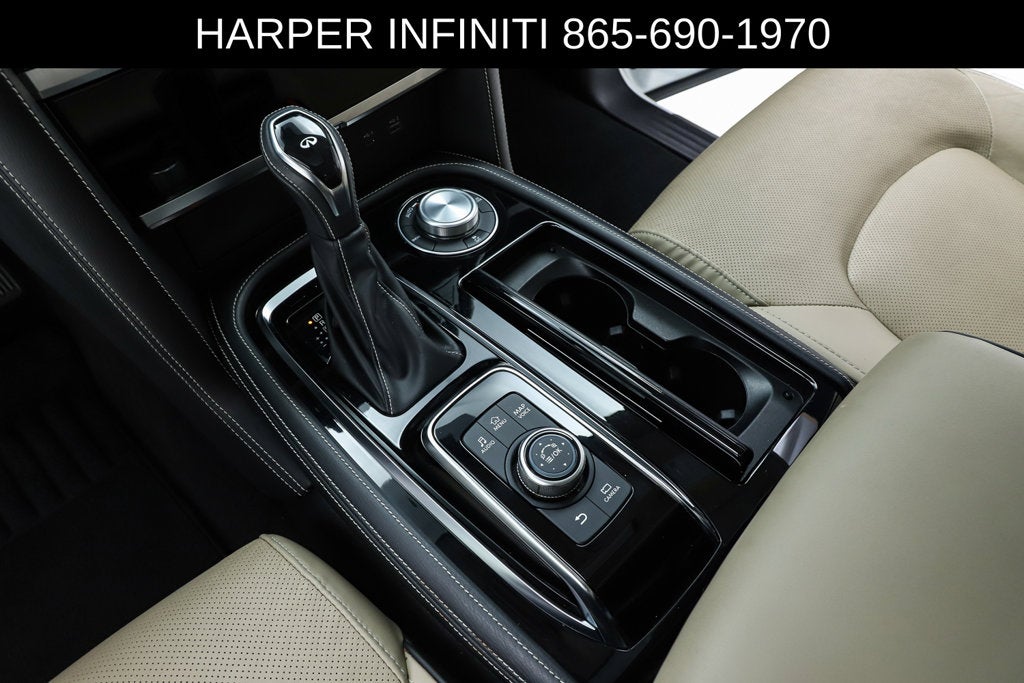 2023 INFINITI QX80 Premium Select