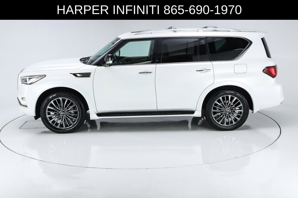 2023 INFINITI QX80 Premium Select
