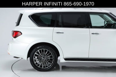 2023 INFINITI QX80 Premium Select