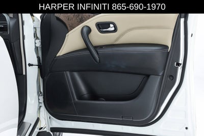 2023 INFINITI QX80 Premium Select
