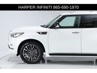 2023 INFINITI QX80 Premium Select