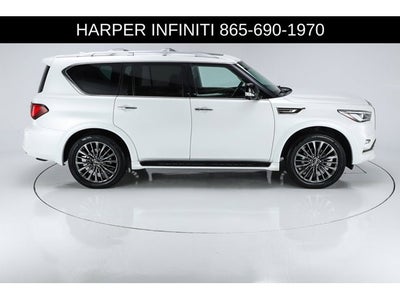 2023 INFINITI QX80 Premium Select
