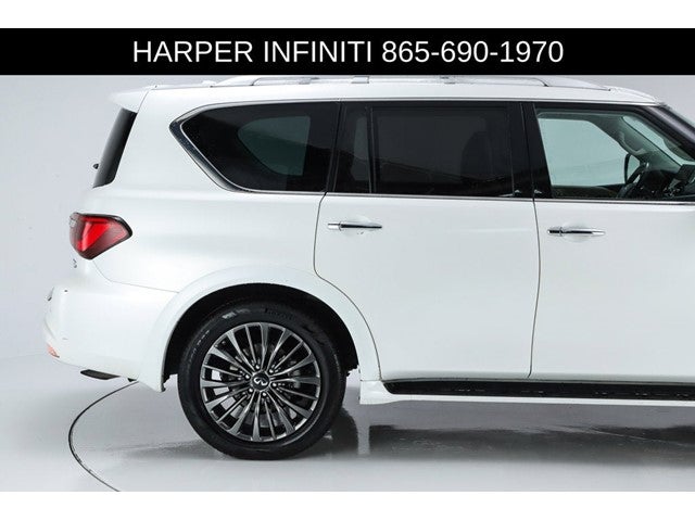 2023 INFINITI QX80 Premium Select