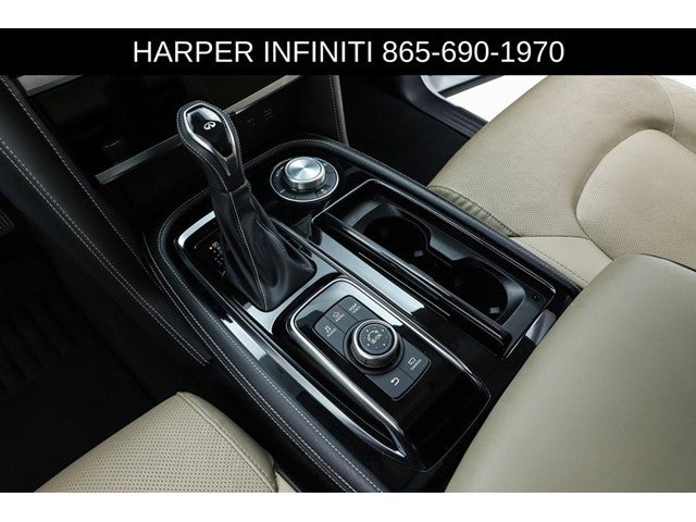 2023 INFINITI QX80 Premium Select