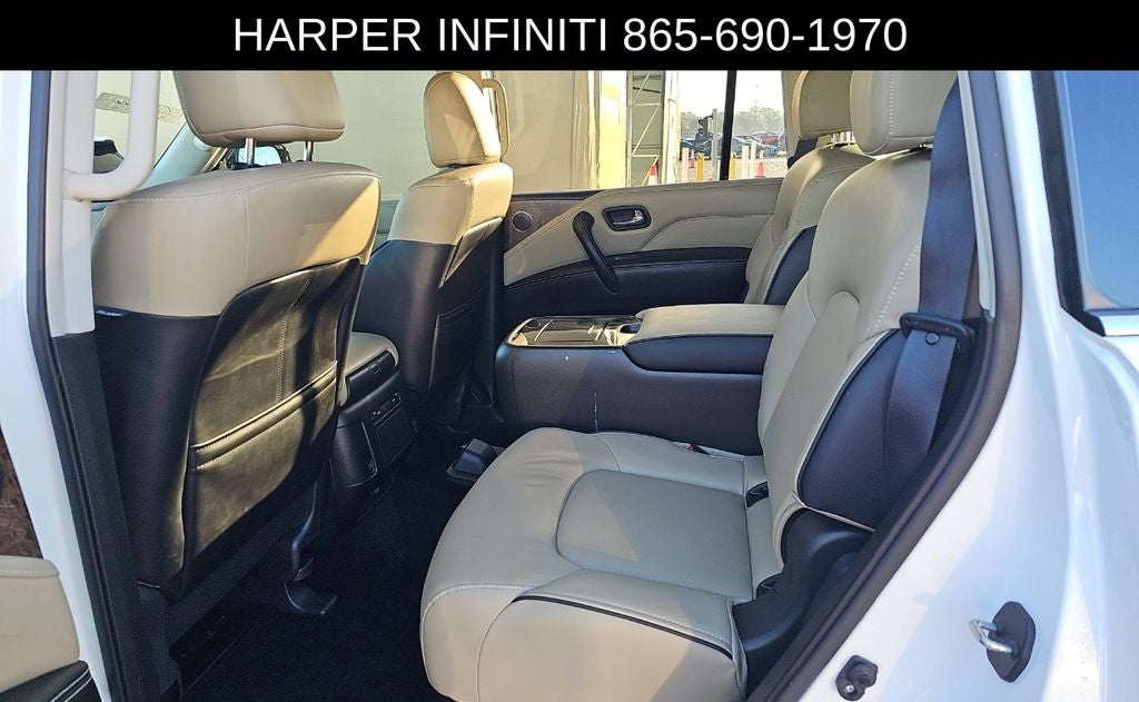 2023 INFINITI QX80 Premium Select
