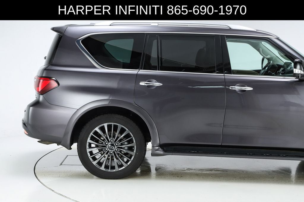 2023 INFINITI QX80 Premium Select