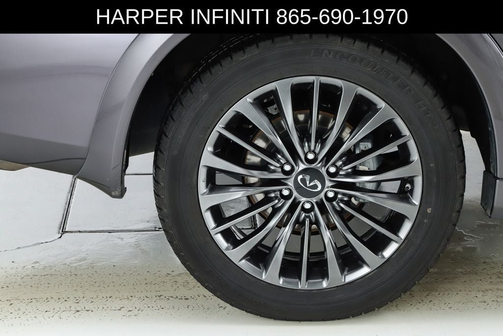 2023 INFINITI QX80 Premium Select