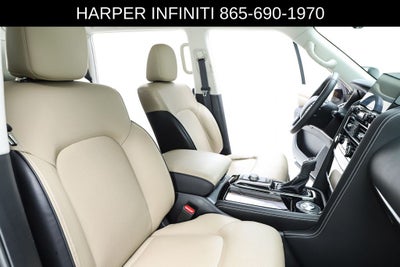 2023 INFINITI QX80 Premium Select