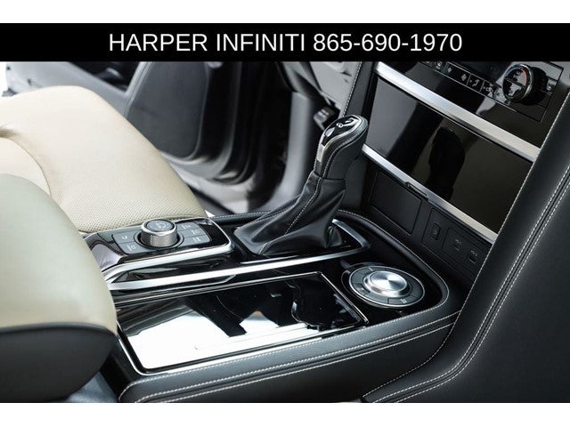 2023 INFINITI QX80 Premium Select