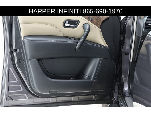 2023 INFINITI QX80 Premium Select