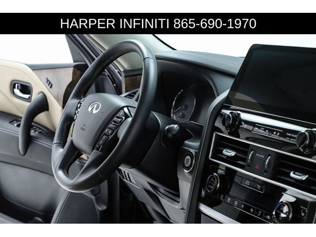 2023 INFINITI QX80 Premium Select