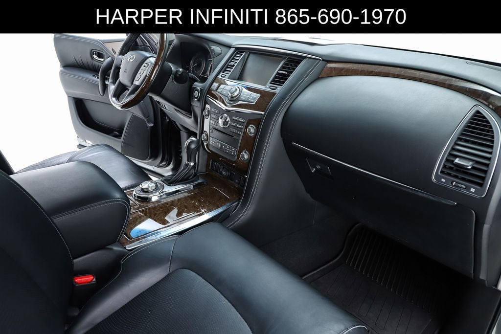 2017 INFINITI QX80 Base