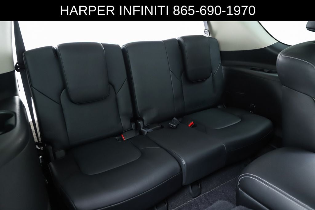 2017 INFINITI QX80 Base