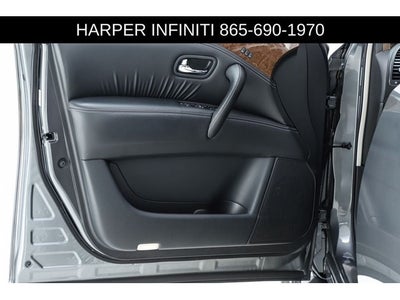 2017 INFINITI QX80 Base
