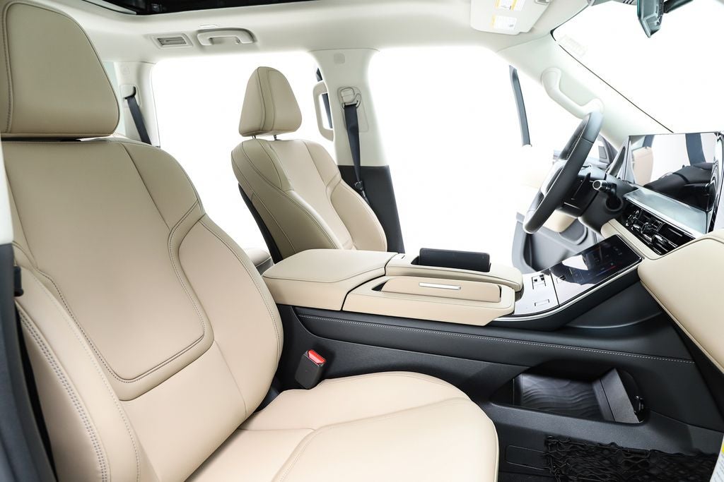 2026 INFINITI QX80 PURE