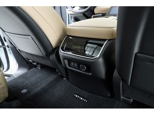 2026 INFINITI QX80 PURE