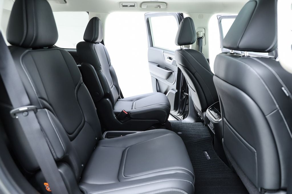 2026 INFINITI QX80 PURE