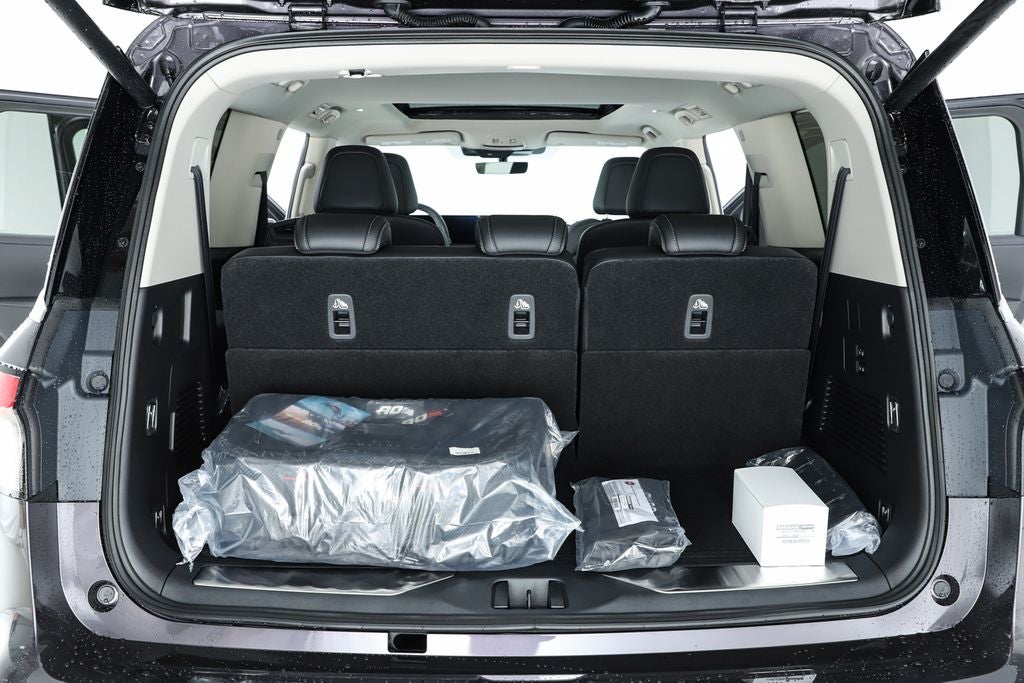 2026 INFINITI QX80 PURE