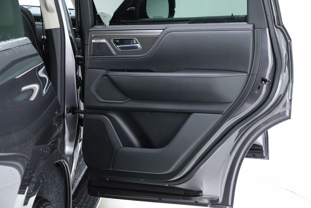 2026 INFINITI QX80 PURE