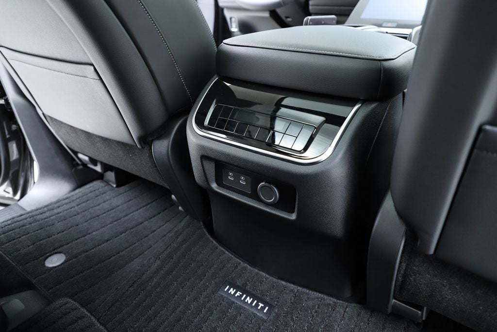 2026 INFINITI QX80 PURE