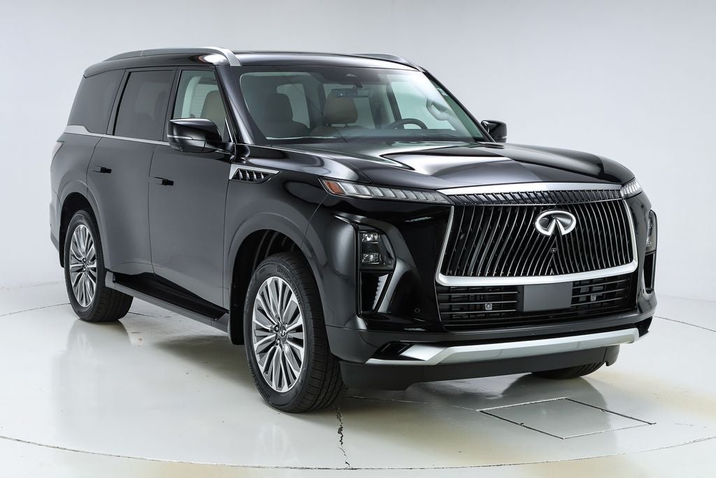 2026 INFINITI QX80 LUXE
