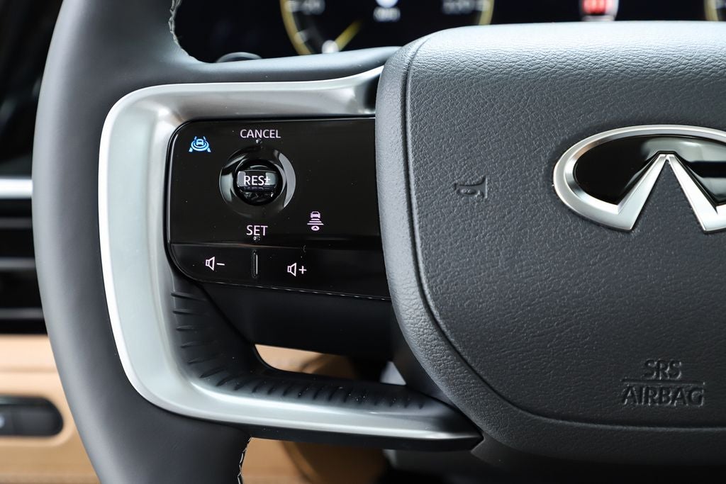 2026 INFINITI QX80 LUXE