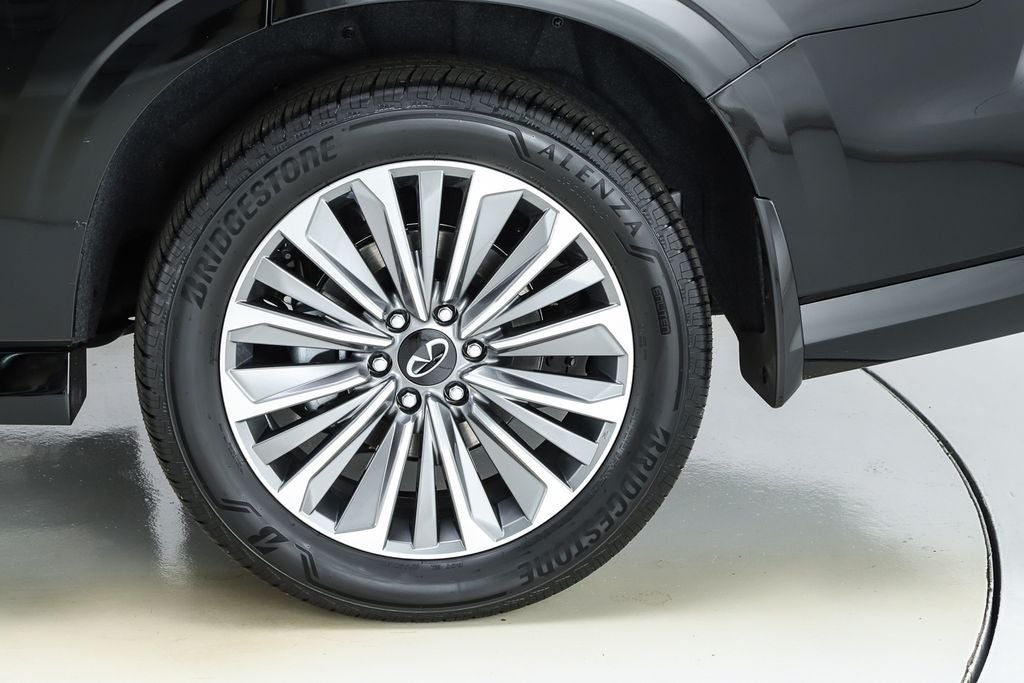 2026 INFINITI QX80 LUXE