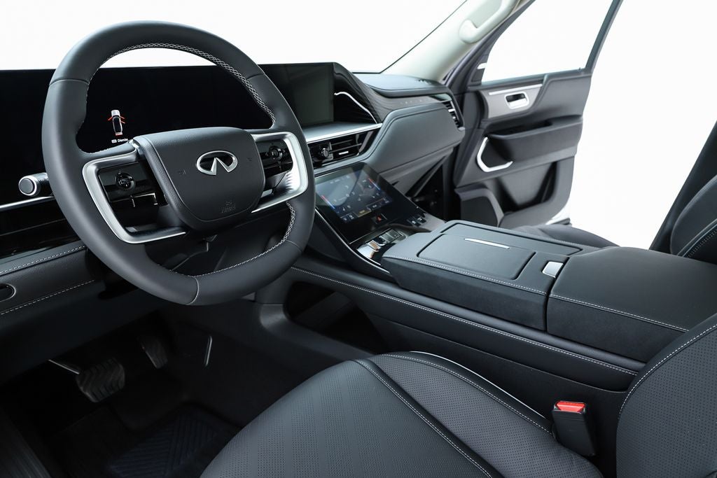 2026 INFINITI QX80 LUXE