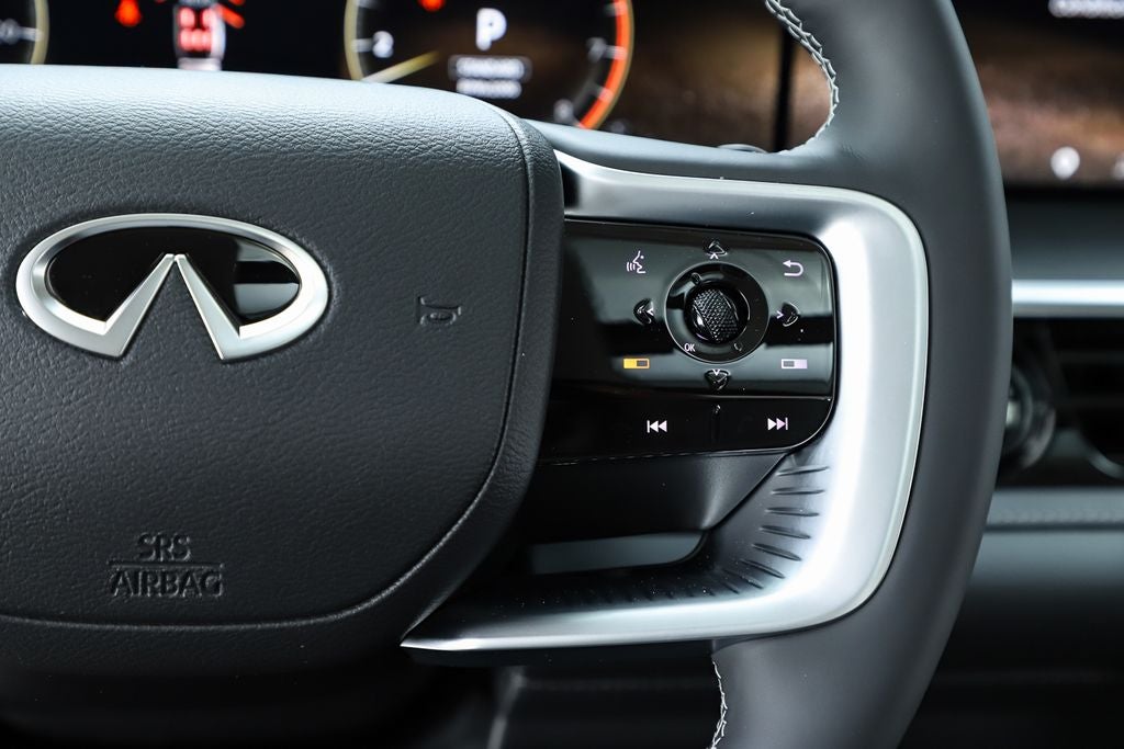 2026 INFINITI QX80 LUXE