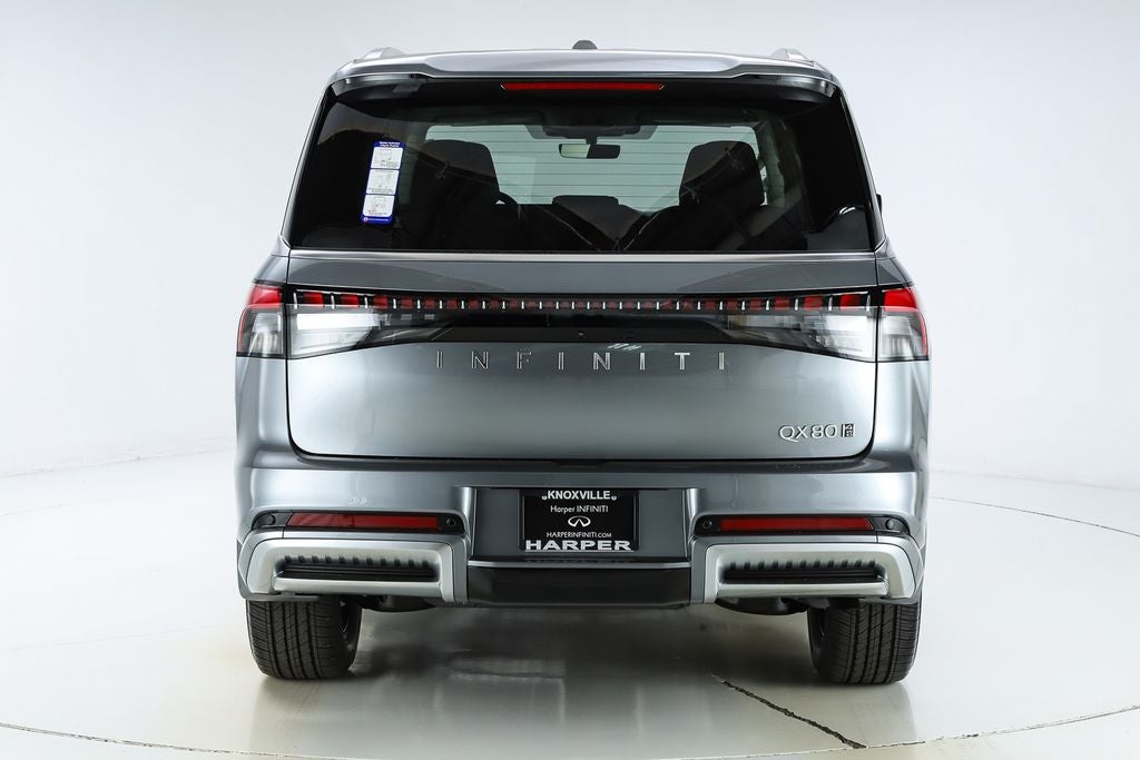 2026 INFINITI QX80 LUXE