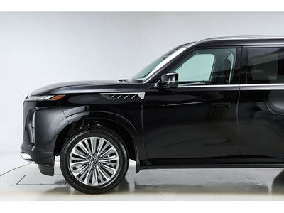 2026 INFINITI QX80 LUXE