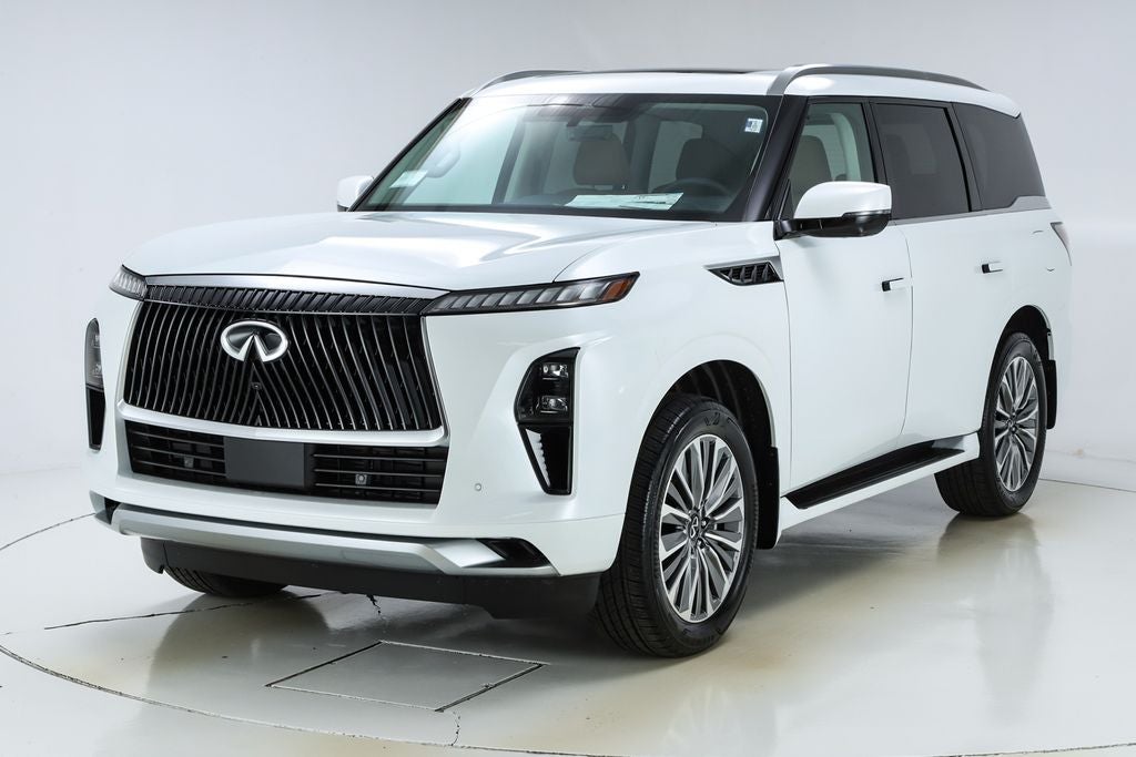 2026 INFINITI QX80 LUXE