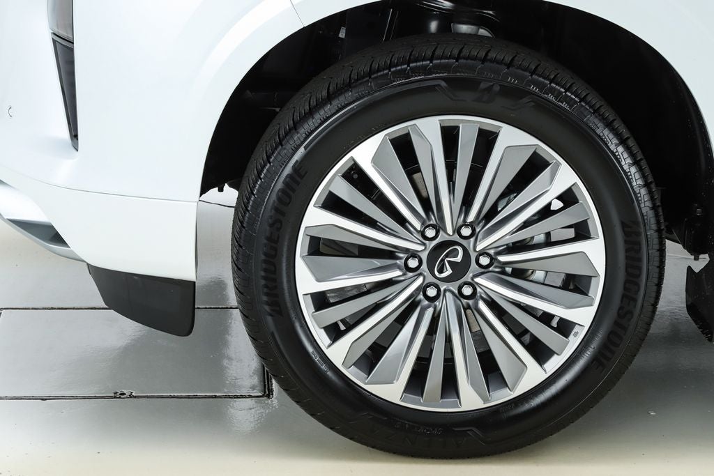 2026 INFINITI QX80 LUXE