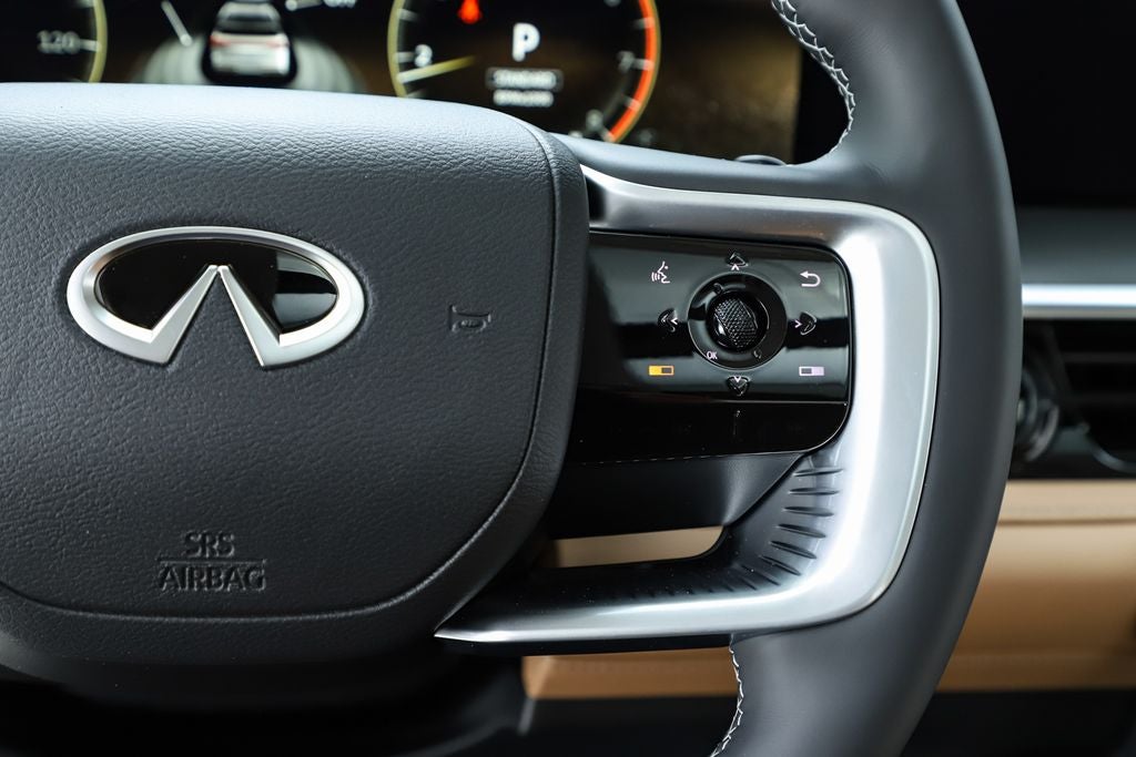 2026 INFINITI QX80 LUXE