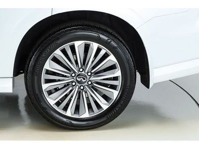 2026 INFINITI QX80 LUXE