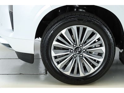 2026 INFINITI QX80 LUXE