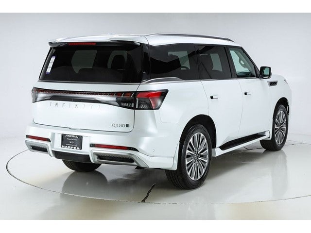 2026 INFINITI QX80 LUXE