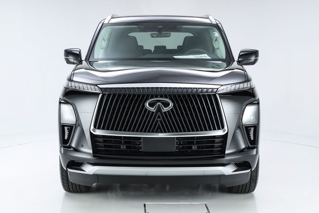 2027 INFINITI QX80 LUXE