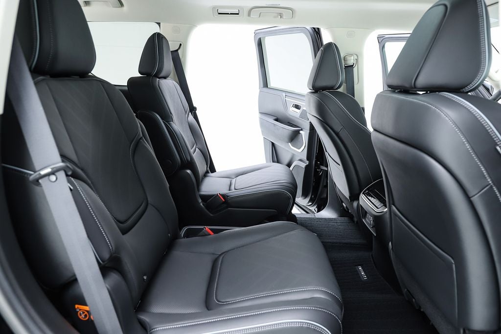 2027 INFINITI QX80 LUXE