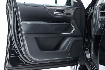 2027 INFINITI QX80 LUXE